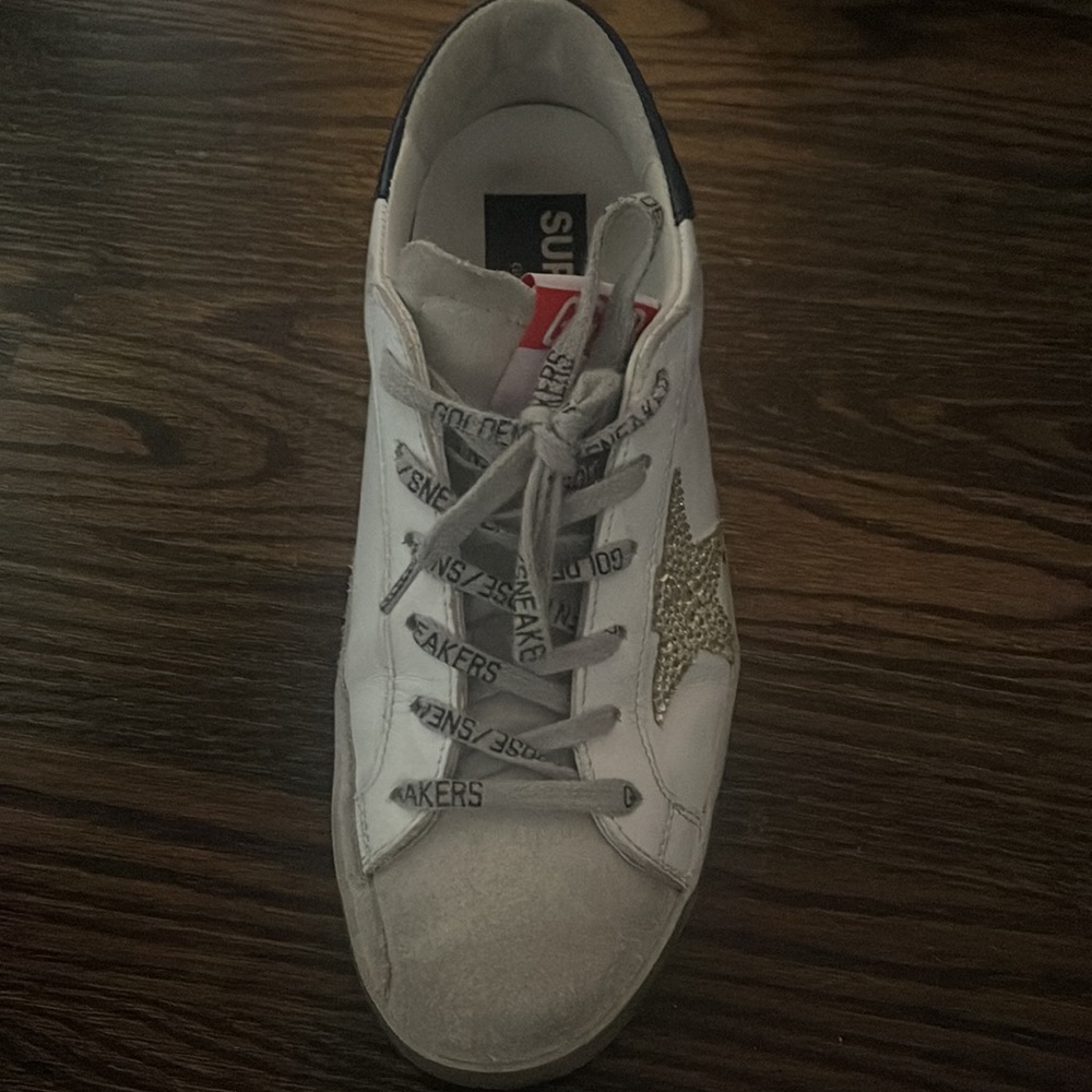 Super Star golden goose kept in great condition! - Picture 3 of 9